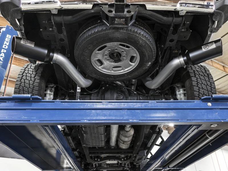 aFe Atlas Auspuff 4in Dual DPF-Back Al Stahl mit schwarzen Spitzen 16-17 GM Diesel Truck V8-6.6L (td) LML