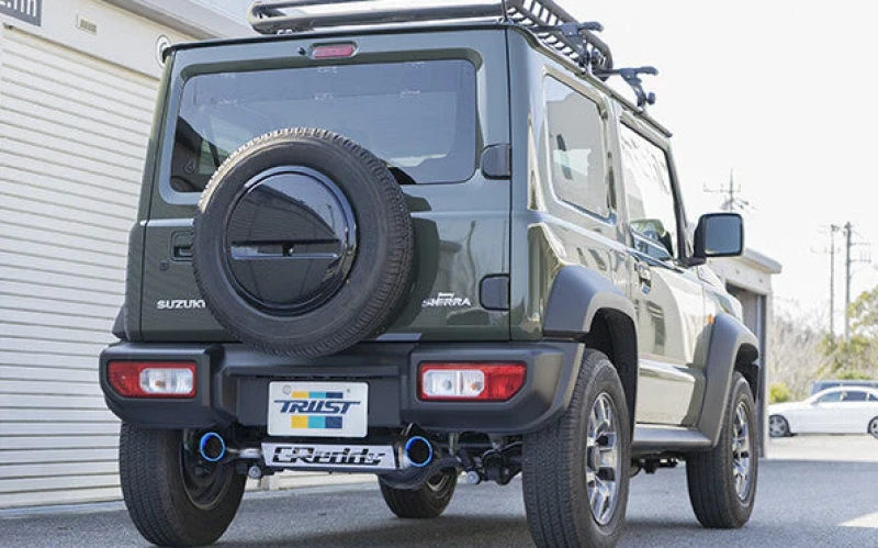 GReddy 18+ Suzuki Jimny JB74W XRoss G-Style Auspuff