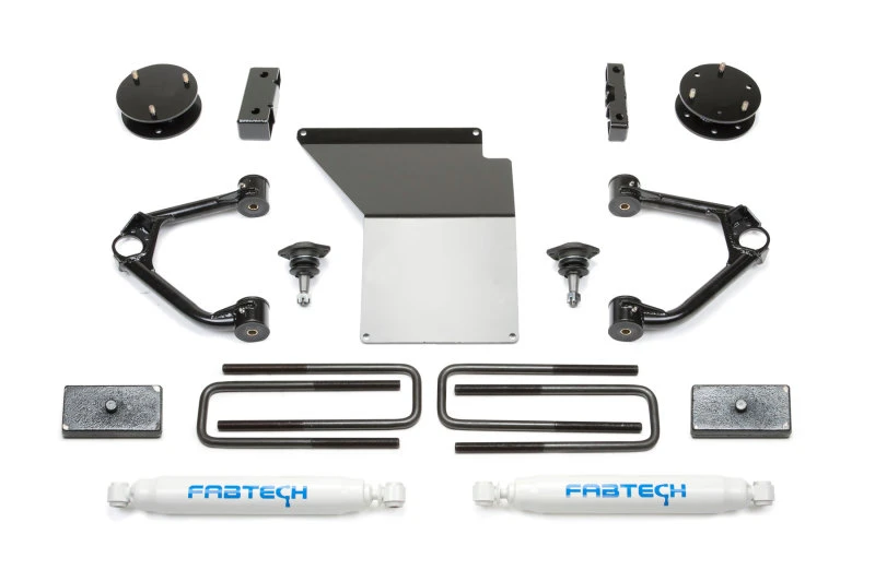 Fabtech 07-18 GM K1500 mit OE Forged UCA 3,5 Zoll Budget UCA System mit hinteren Perf.-Stoßdämpfern