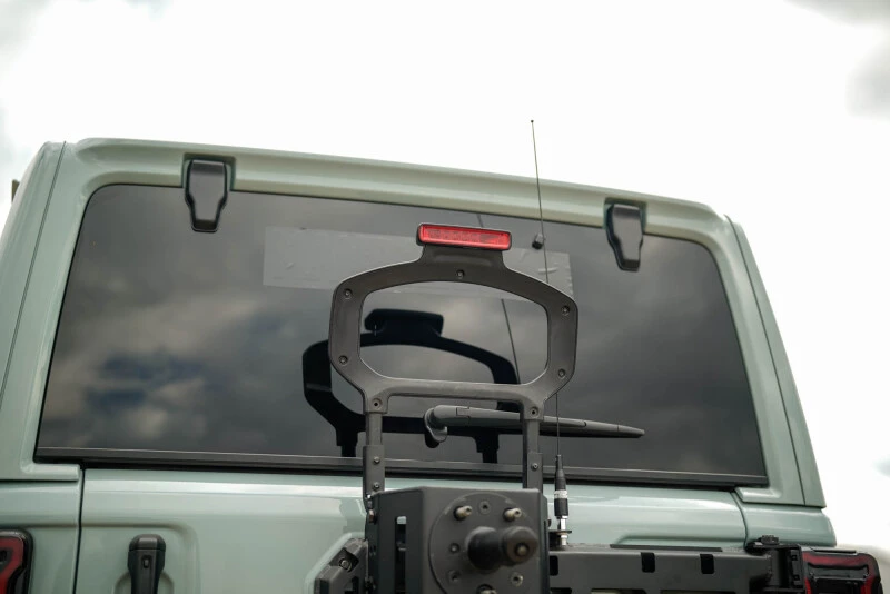 DV8 Offroad Spare Tire Carrier für 2018–2025 Jeep Wrangler JL