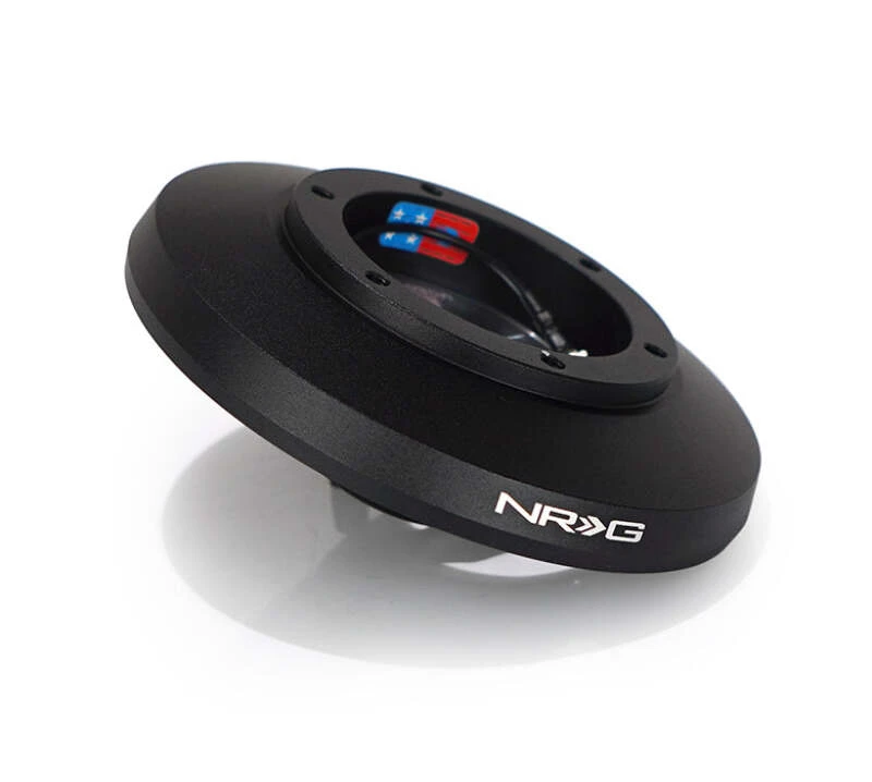 NRG Short Hub Adapter für 2004–2013 BMW E90/E91/E92/E93