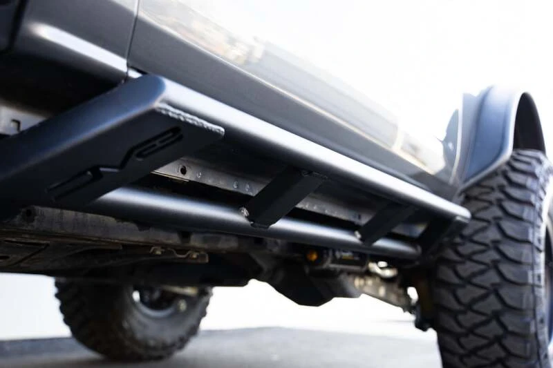 DV8 Offroad Rock Sliders für 2021–2023 Ford Bronco