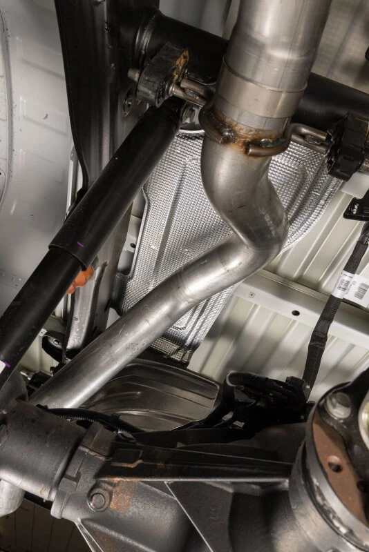 Flowmaster 20-25 GM 2500/3500 6.6L GAS Direct Fit FlowFX Muffler