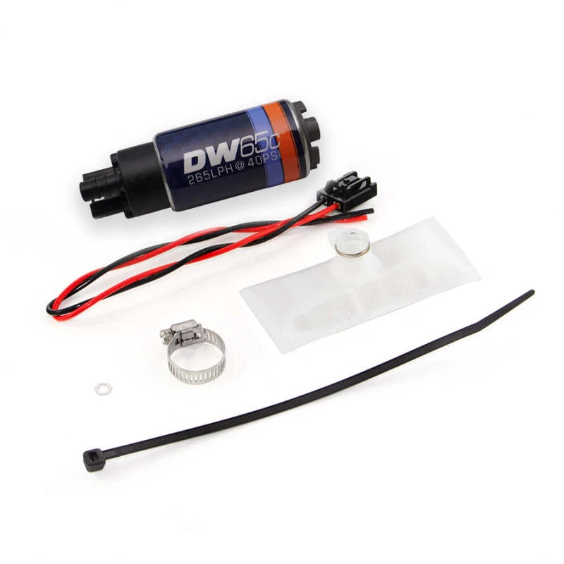 DeatschWerks 88-91 BMW 325i DW65C 265lph Kompakte Kraftstoffpumpe mit Installationskit (ohne Montageclips)