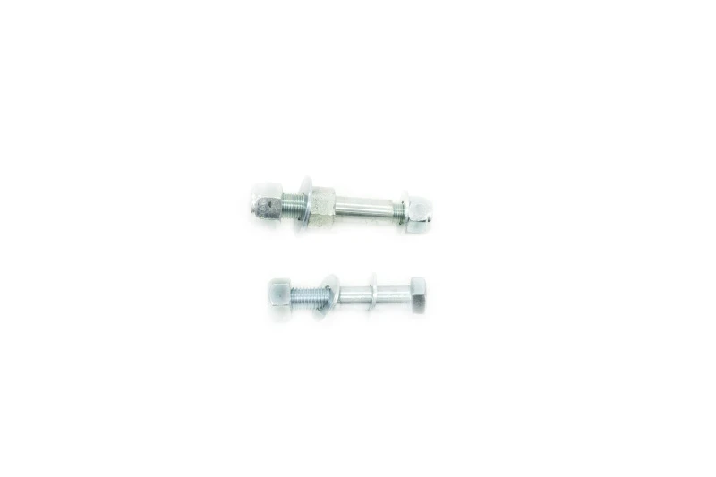 UMI Performance 73-87 GM C10 Stoßdämpfer-Befestigungskit hinten
