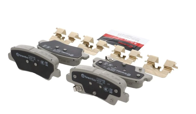 Brembo OE Keramik-Bremsbeläge für 2017 Hyundai Elantra / 18-22 Ioniq / 18-19 Sonata / 16-17 Veloster