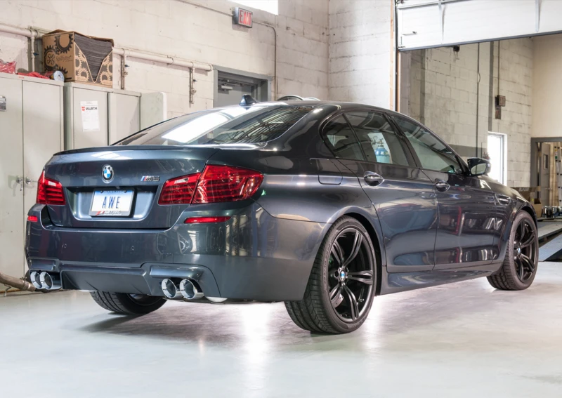 AWE Tuning BMW F10 M5 Touring Edition Axle-Back Auspuff Chrome Silber Tips