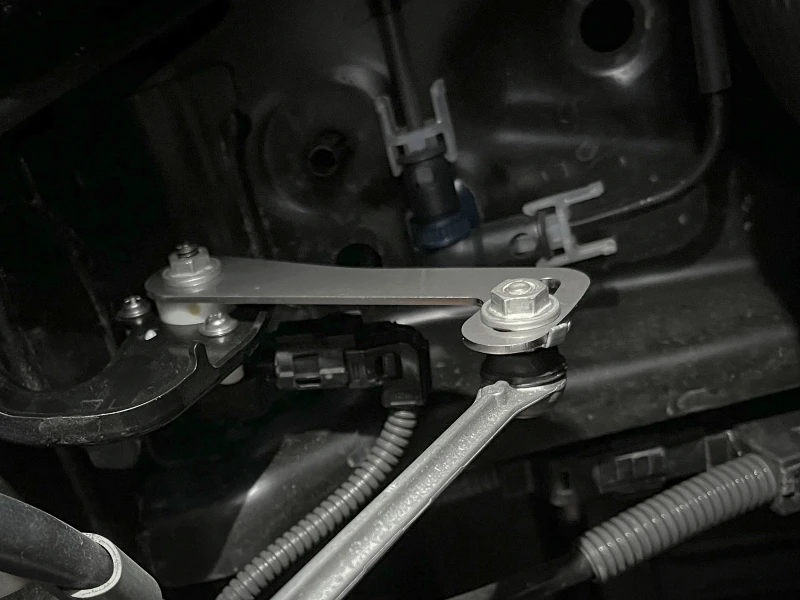 aFe 2022 Toyota Tundra V6-3.5L (mit selbstnivellierender Luftfederung) hintere Nivellierungs-Kit