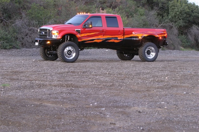 Fabtech 2017 Ford F450/F550 4WD Diesel 6in 4 Link System - Komponentenbox 2