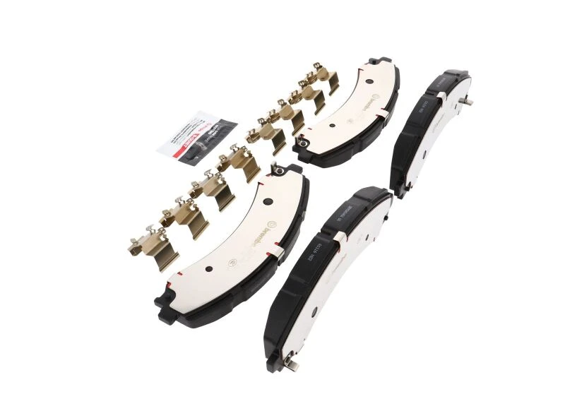 Brembo OE Ceramic Bremsbeläge für 2019–2021 RAM 3500