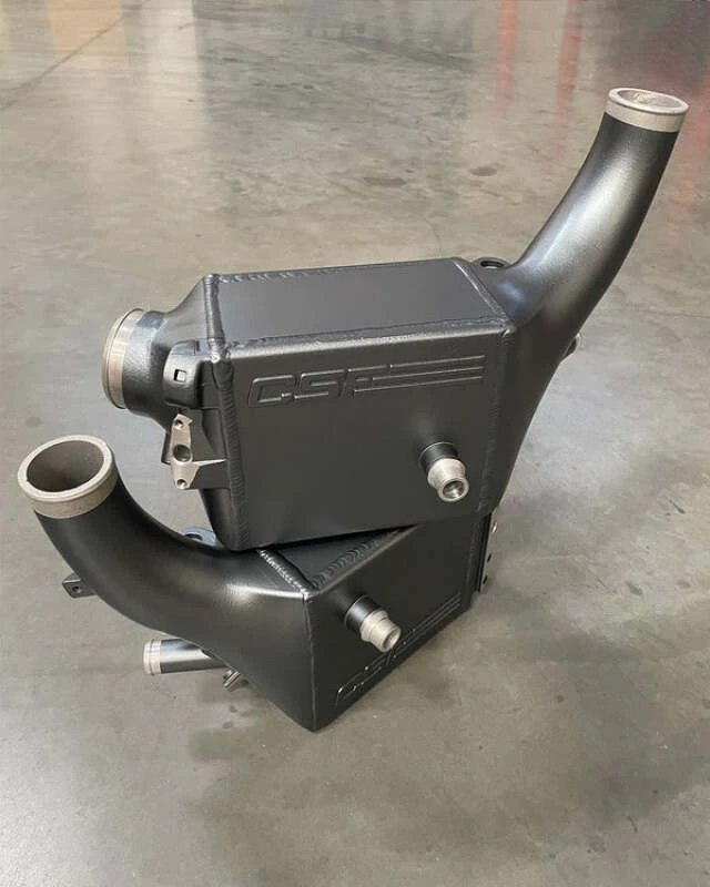 CSF 16-21 BMW M5 (F90) / 17-21 BMW M8 (F91/F92/F93) Twin Charge-Air-Cooler Set - Blue Stone