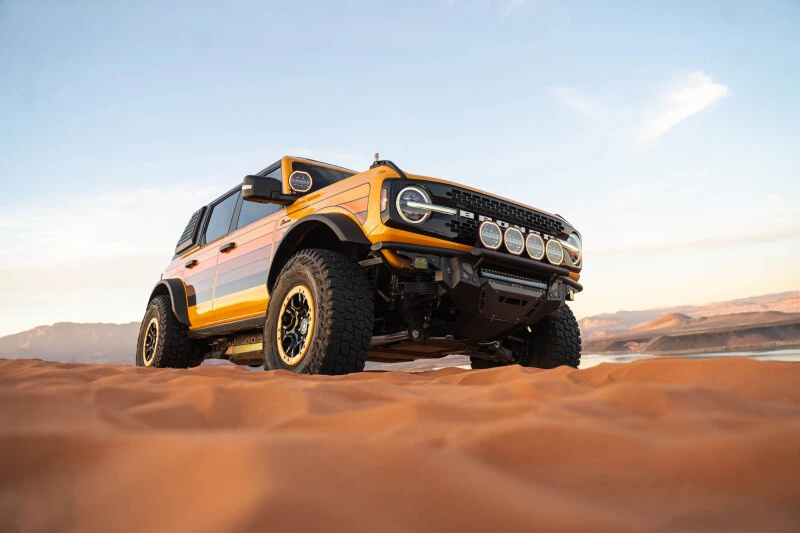 DV8 Offroad Tube Series Frontstoßstange für 21-25 Ford Bronco
