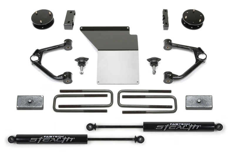Fabtech 07-18 GM K1500 mit OE Forged UCA 3,5-Zoll-Budget-UCA-System mit hinteren Stealth-Stoßdämpfern