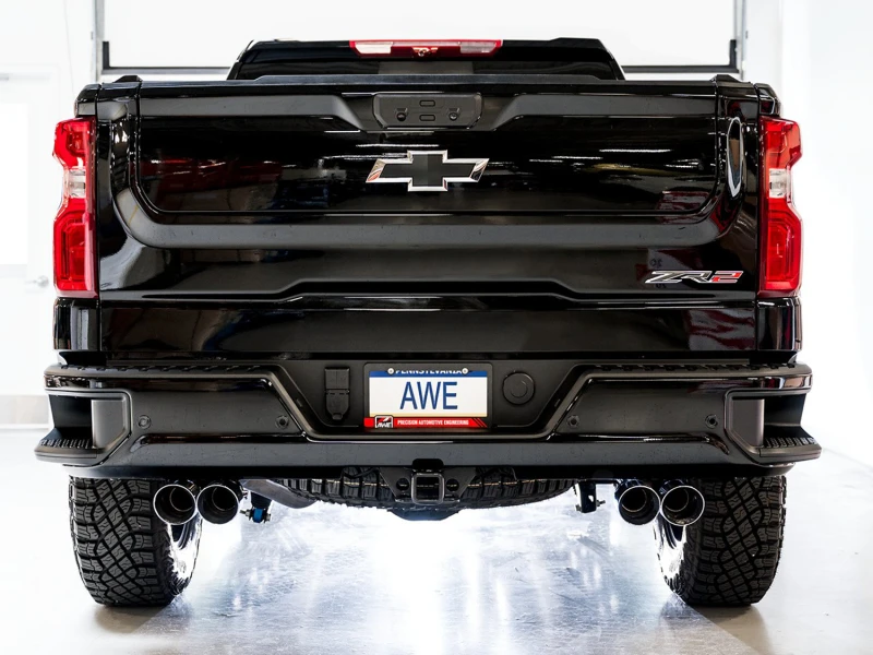 AWE Tuning 22-23 GMC Sierra 1500 AT4X 6.2L 0FG Katbackschalldämpfer Split Dual (Flacher Stoßfänger) - Chrom-Silber-Tipps