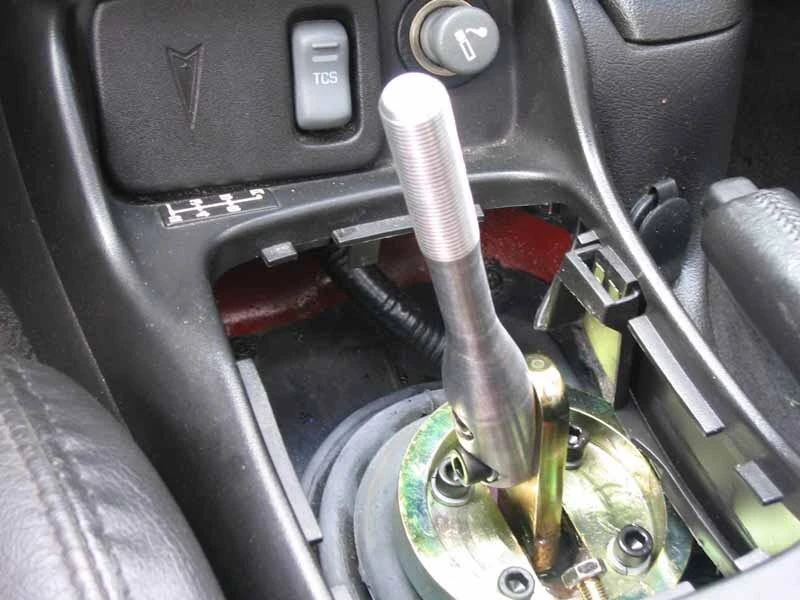 UMI Performance 93-02 GM F-Body Kurzes Schalthebel