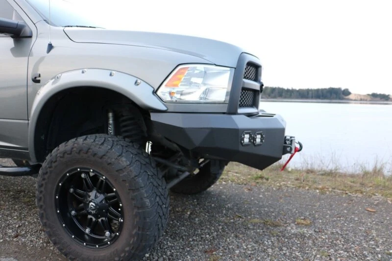 DV8 Offroad Frontstoßstange für 2010–2014 Dodge Ram 2500/3500