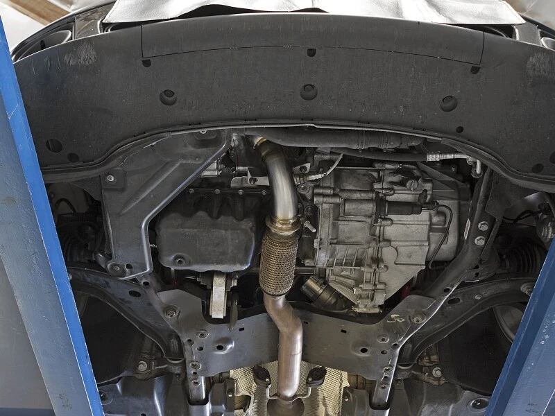 aFe 09-13 MINI Cooper S (R56) L4 1.6L (t) Twisted Steel Abgasrohr 2-1/2 Zoll 304 Edelstahl mit Kat