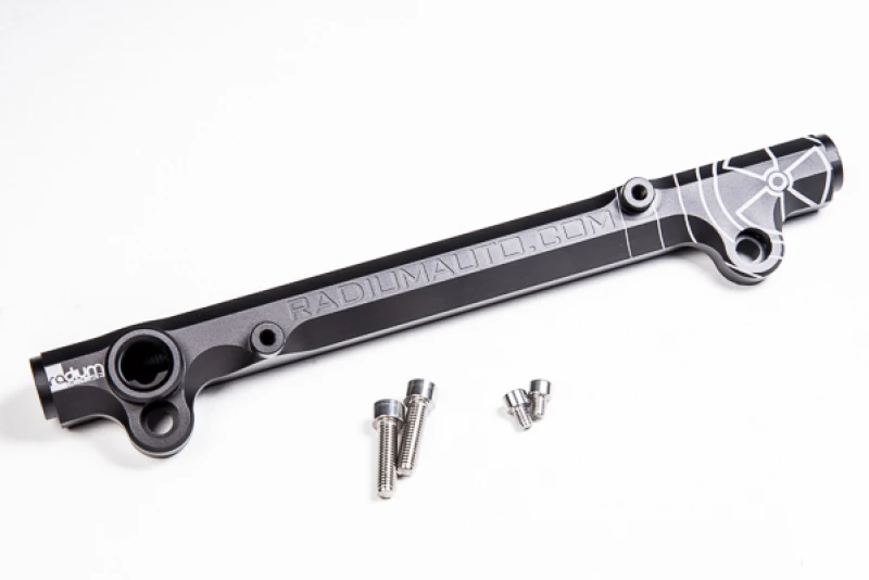 Radium Engineering Kraftstoffschienen für Mitsubishi Evo X