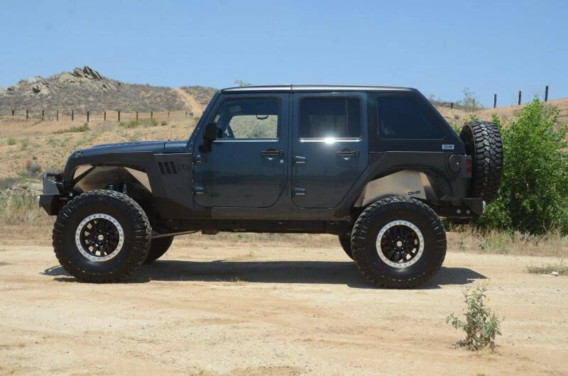 DV8 Offroad Fast Back Hard Top für 07-18 Jeep Wrangler JK 4-Türer