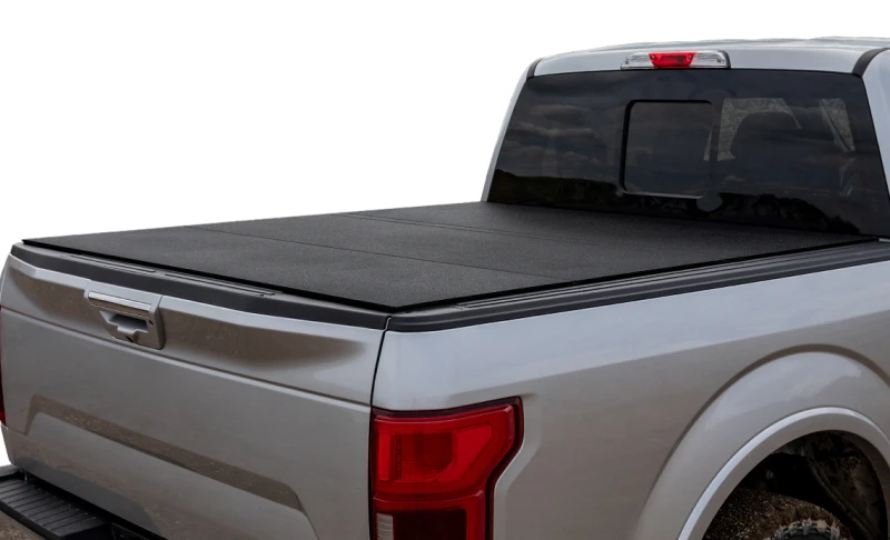 Access LOMAX Tri-Fold Hard Cover für 2022+ Nissan Frontier 6ft Bed
