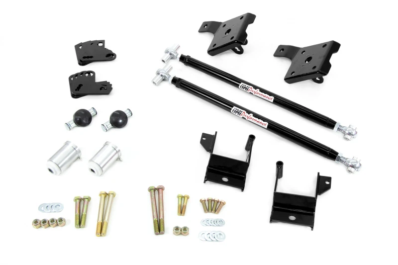 UMI Performance 70-81 GM F-Body Blattfeder-Zugstangen mit Halterungen