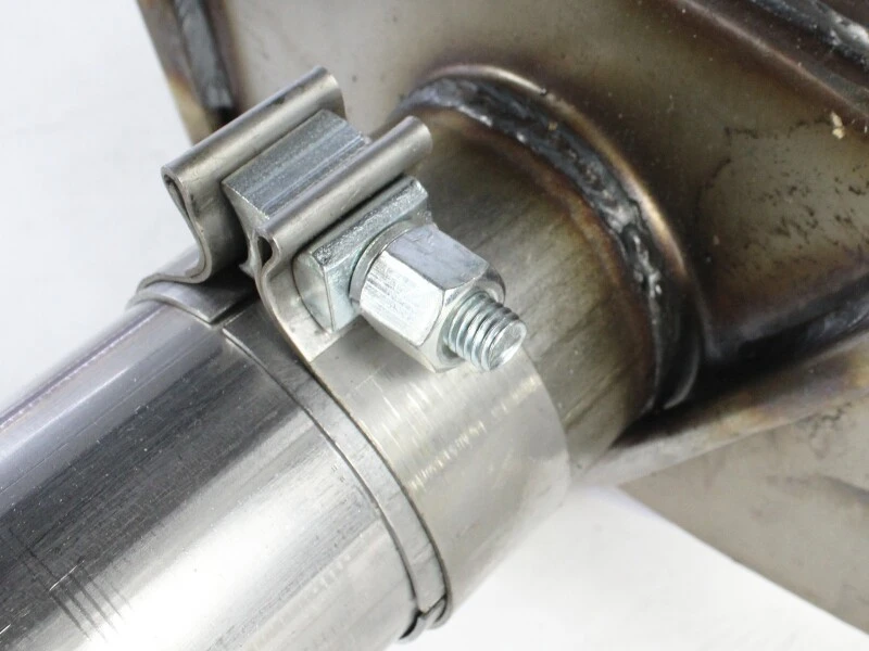 aFe MACHForce XP Auspuff-System, Edelstahl GM Silverado/Sierra 1500 2014 V*-5.3/6.2L Polierter Endrohr
