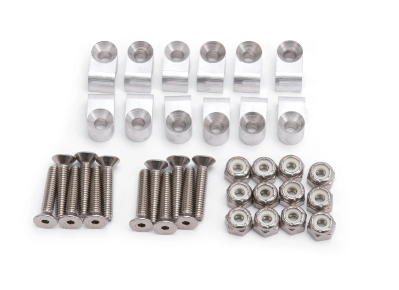 Russell Performance Billet 3/16 Zoll Rohrklammer Naturfinish (12 Stück)