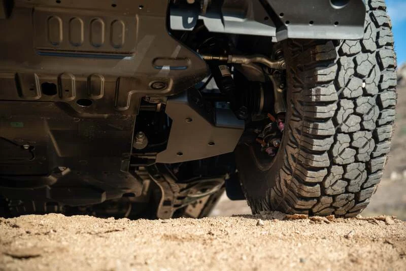DV8 Offroad A-Arm Unterfahrschutzblech für 2024–2025 Toyota Land Cruiser