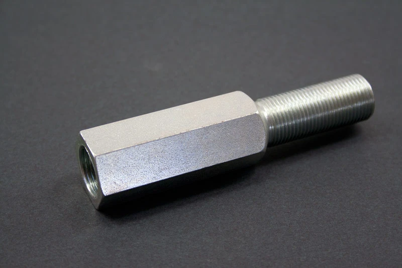UMI Performance 3/4 Zoll-16 4140 M/F Hex-Versteller 4-1/2 Zoll Länge