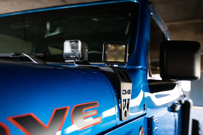 DV8 Offroad Dual Pod Light Mounts für Jeep JL 392 & Jeep JT Mojave Edition