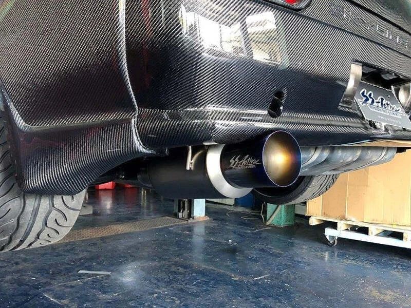 GReddy Garage 89-94 Nissan Skyline GT-R Ti Auspuffanlage R32