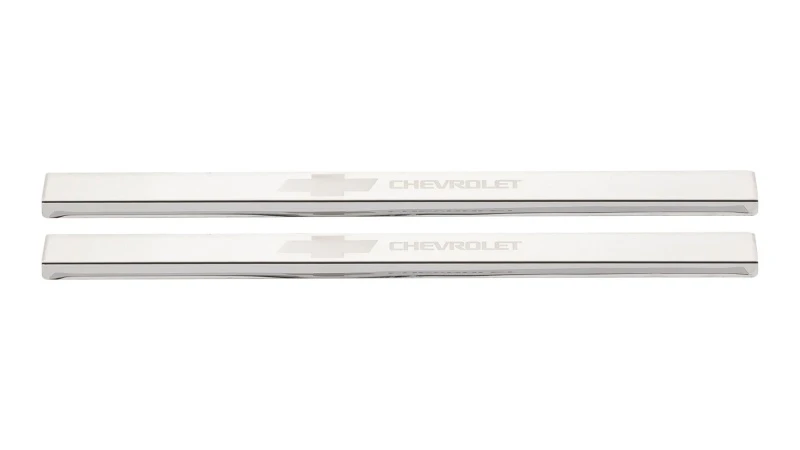 Putco 2019+ Chevrolet Silv LD für Double Cab und Regular Cab (2-teilig) mit Bow Tie Gravur SS Türschwellen