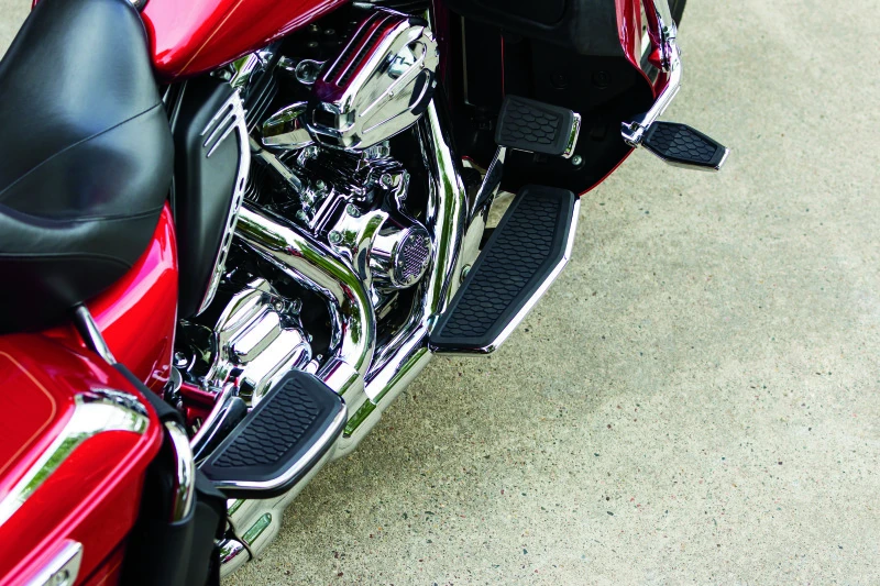 Kuryakyn Hex Pegs mit Adaptern in Chrom