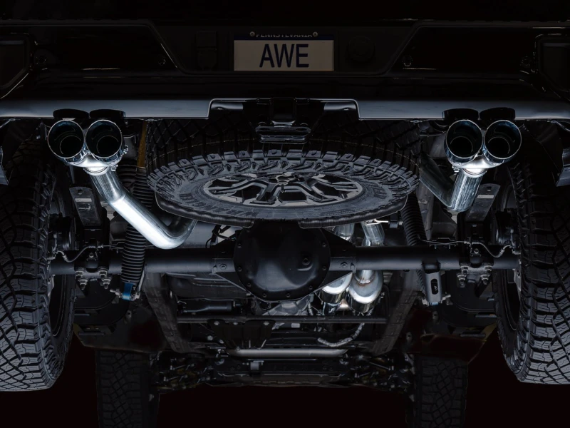 AWE Tuning 22-23 GMC Sierra 1500 AT4X 6.2L 0FG Katbackschalldämpfer Split Dual (Flacher Stoßfänger) - Chrom-Silber-Tipps