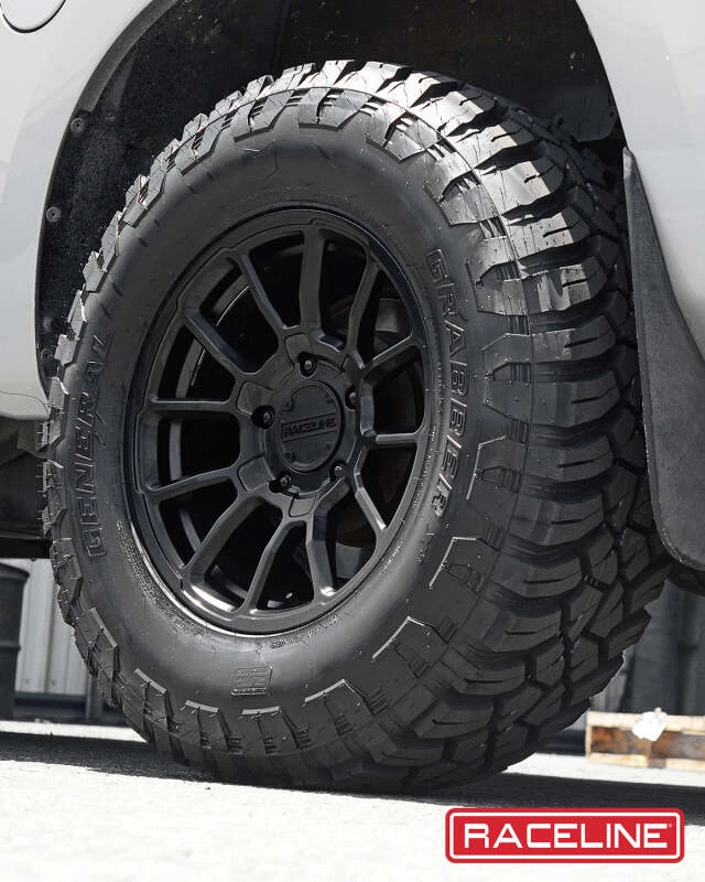 Raceline 950B Gauge 17x8.5in / 6x139.7 BP / 0mm Offset / 106.1mm Bore - Satin Black Wheel
