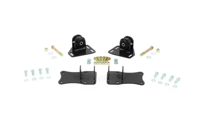 UMI Performance 70-74 GM F-Body LS Swap Motorhalterung