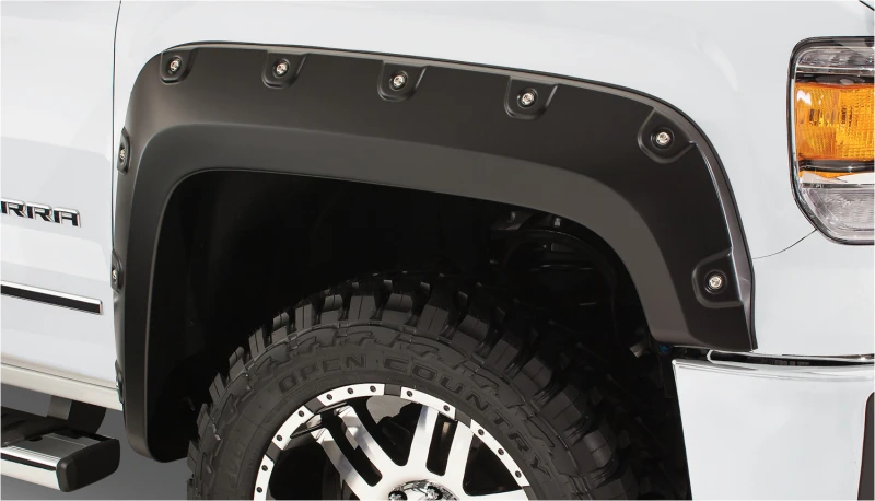 Bushwacker 07-13 GMC Sierra 1500 Fleetside Boss Pocket Style Flares 4-teilig 78,7/97,6 cm Bett - Schwarz