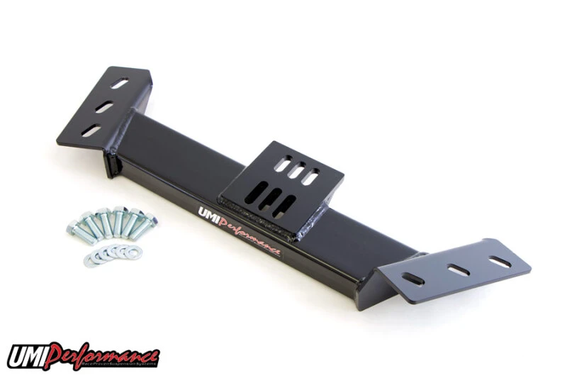 UMI Performance 82-92 GM F-Body Getriebequerträger- TH350 & T5