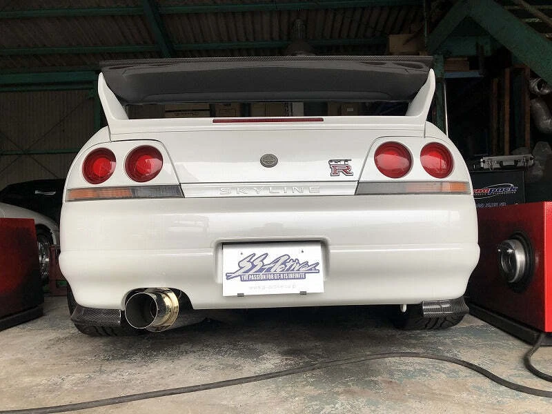 GReddy Garage 89-94 Nissan Skyline GT-R SS Exhaust R32