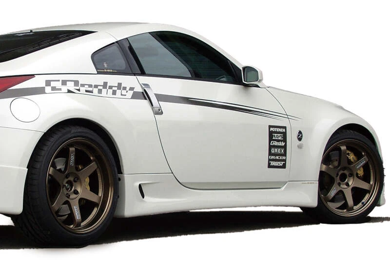 GReddy Seitenschweller für 2003–2008 Nissan 350Z