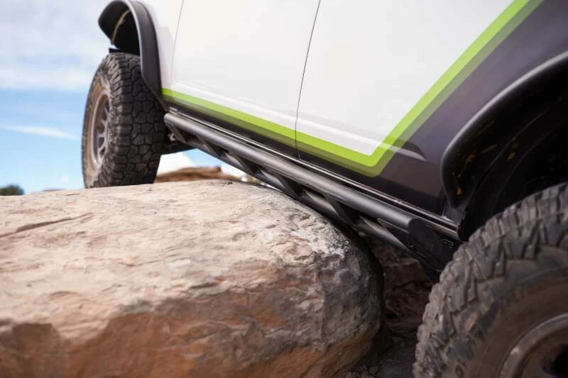 DV8 Offroad FS-15 4-Door Rock Sliders V2 für 2021+ Ford Bronco (exkl. 2-Door/Raptor)