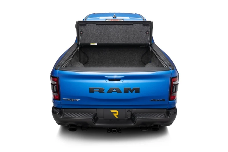 UnderCover Ultra Flex Pritschenabdeckung für 2019–2024 Ram 1500 6,4ft ohne RamBox ohne Multifunktions-Heckklappe