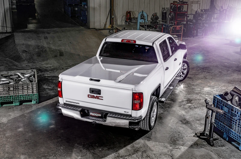 UnderCover Elite LX Hinged Tonneau Cover