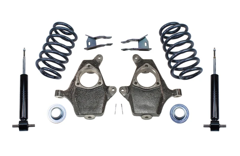 MaxTrac 07-14 GM C/K1500 SUV 2WD/4WD 3in/4in Lowering Spindle Kit