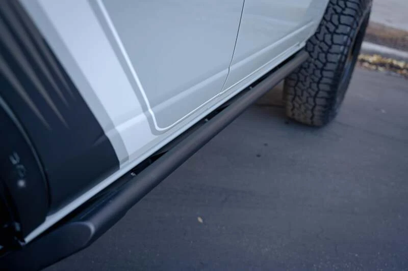 DV8 Offroad Rock Sliders für 2021–2022 Ford Bronco