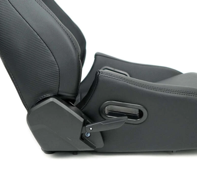 NRG Omega Reclinable Racing Seat (Paar) Schwarz mit Schwarzem Carbon-Vinyl-Rücken