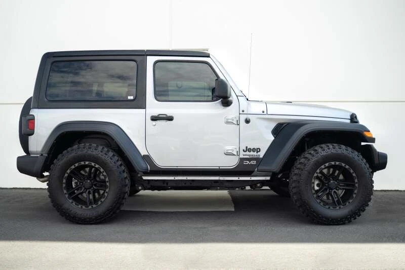 DV8 Offroad Rock Skins für 2018–2025 Jeep Wrangler JL 2-Türer