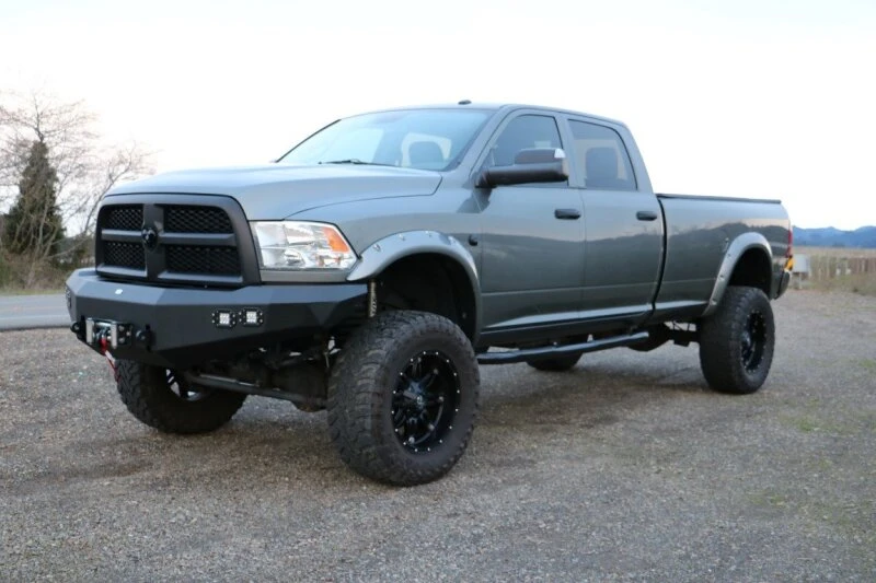 DV8 Offroad Frontstoßstange für 2010–2014 Dodge Ram 2500/3500