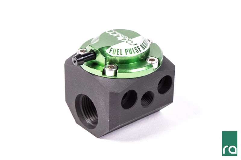 Radium Engineering Kraftstoffrail In Line Pulsdämpfer 6AN