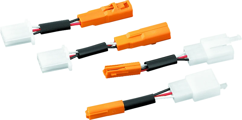 Kuryakyn Adapter Plug for Front Turn Signal Accent for 06-17 Honda GL1800 (Pair)